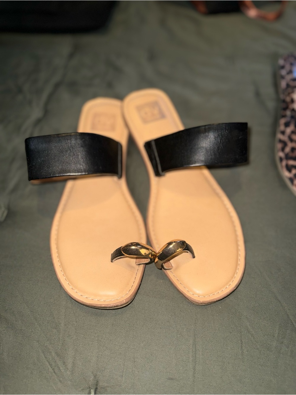 Dolce Vita Black Strap Tan Footbed Sandals with Gold Knot